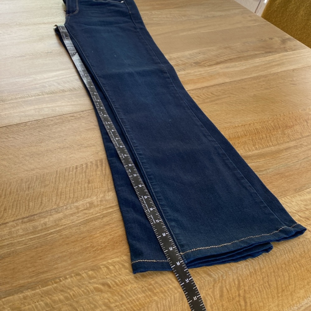 Paige Manhattan  Dark wash Bootcut Jeans Sz 27 ECU - Picture 8 of 10